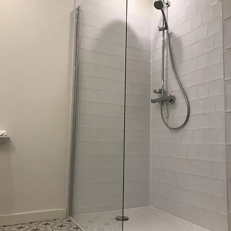 Ferienhaus Appartement New Town